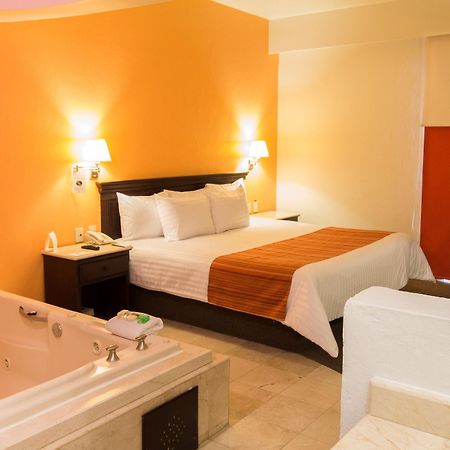 Hg Hotel Zapopan Eksteriør billede