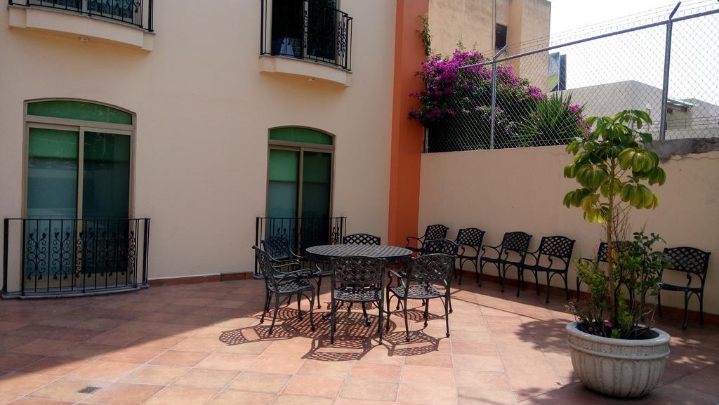 Hg Hotel Zapopan Eksteriør billede