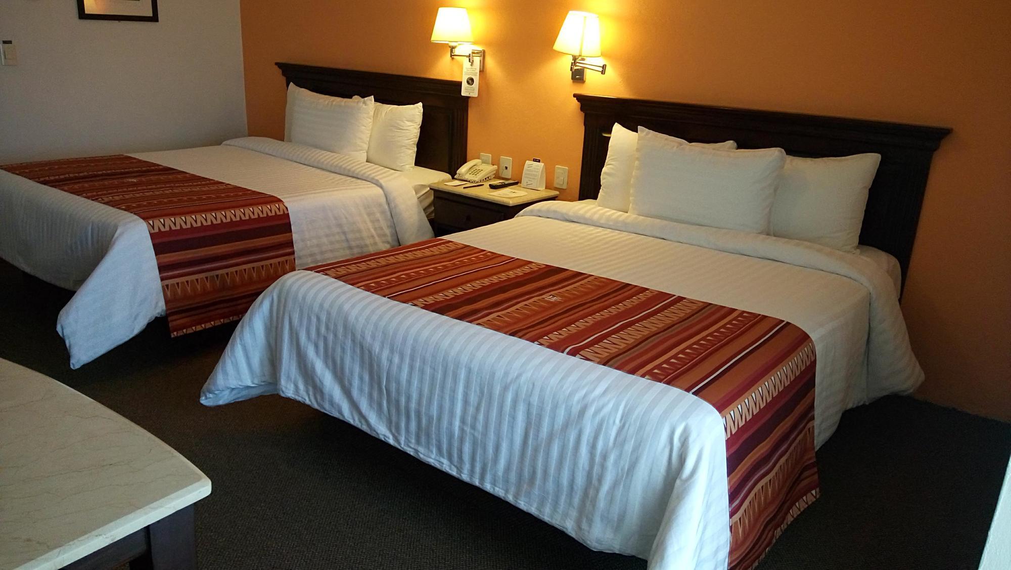 Hg Hotel Zapopan Eksteriør billede