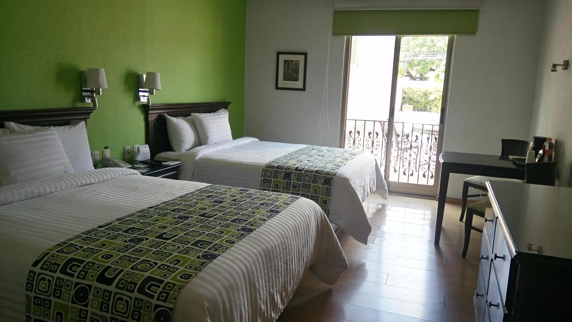 Hg Hotel Zapopan Eksteriør billede